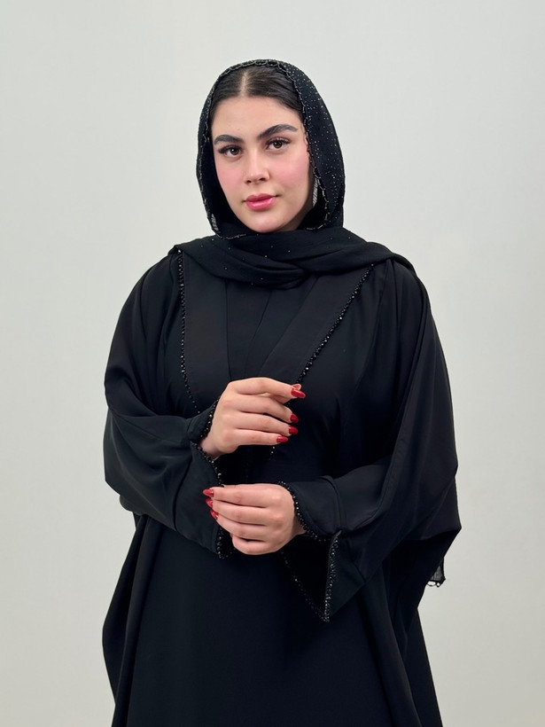 عبای جواهر دوزی تک رنگ مشکی جنس الیزه وارداتی