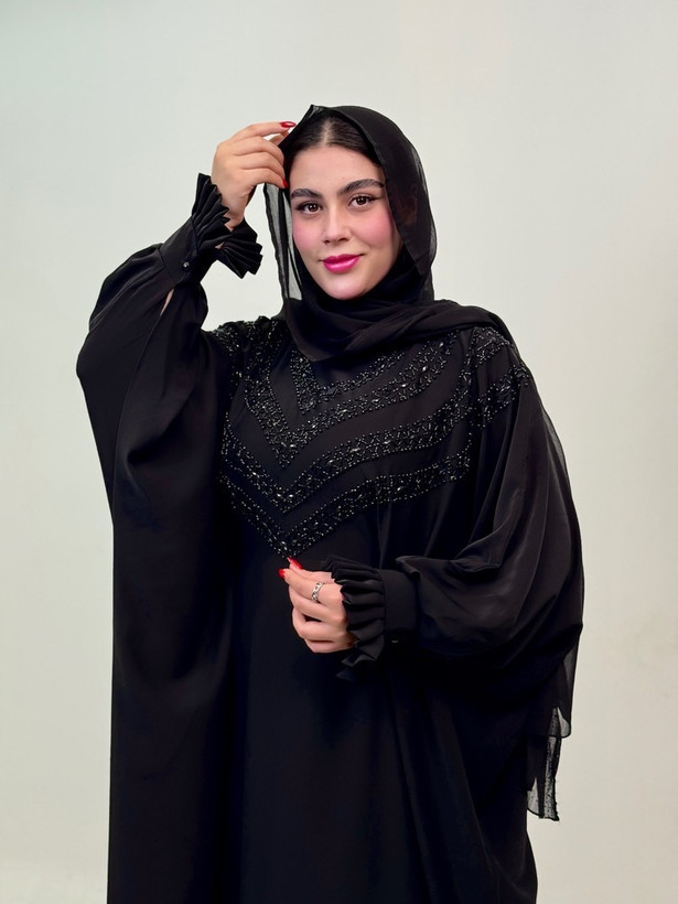 عبای جواهر دوزی تک رنگ مشکی جنس الیزه وارداتی